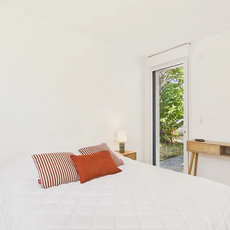 Maison Pour 8 Avec Jardin, Proche Plages * サンティレール・ド・リエ